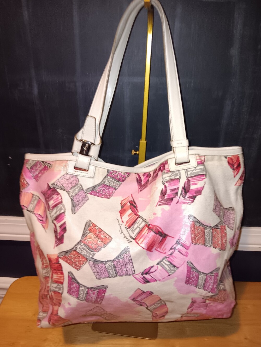 Salvatore Ferragamo White and Pink Printed Tote Bag